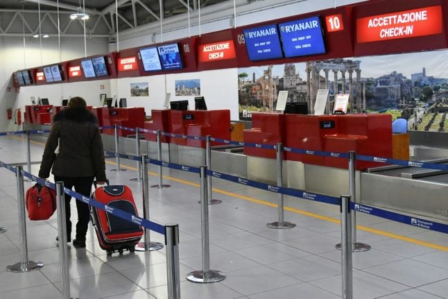 Italy to close Rome's Ciampino airport and close terminal at Fiumicino