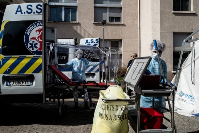 France braces for weekend surge as coronavirus death toll nears 2,000