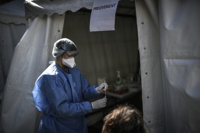 Coronavirus: Death toll in France passes 3,000 after record 418 fatalities in one day