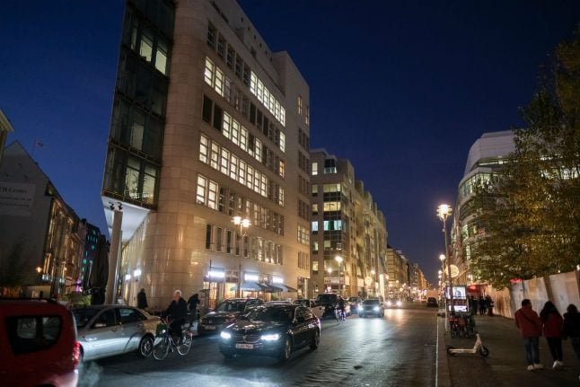 Part of central Berlin set to be closed to traffic for six months