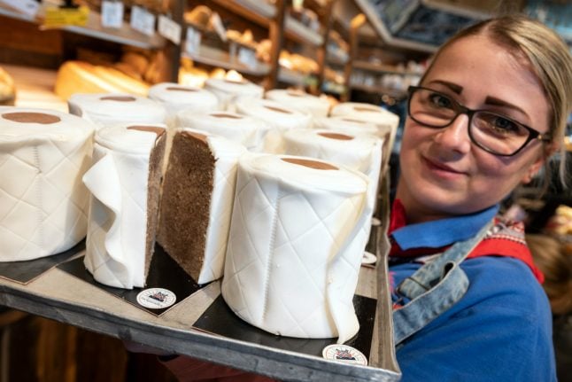 'People love it': Toilet paper cakes fly off the shelves at Dortmund bakery