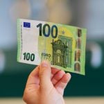 ‘No significant risk’ of catching coronavirus from Euro banknotes