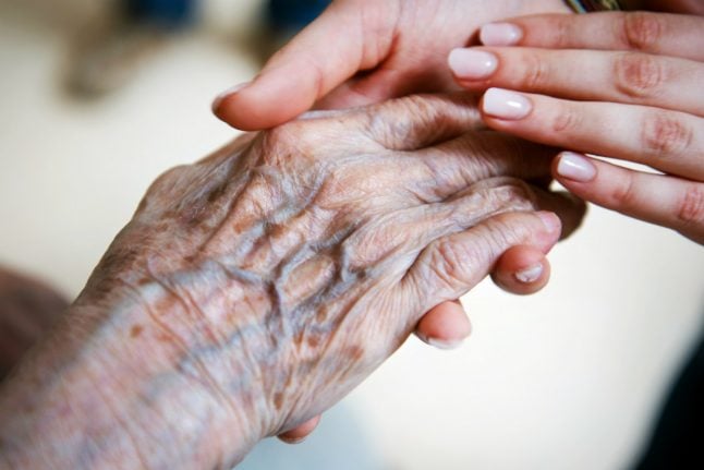 German 101-year-old sneaks out of nursing home amid coronavirus lockdown