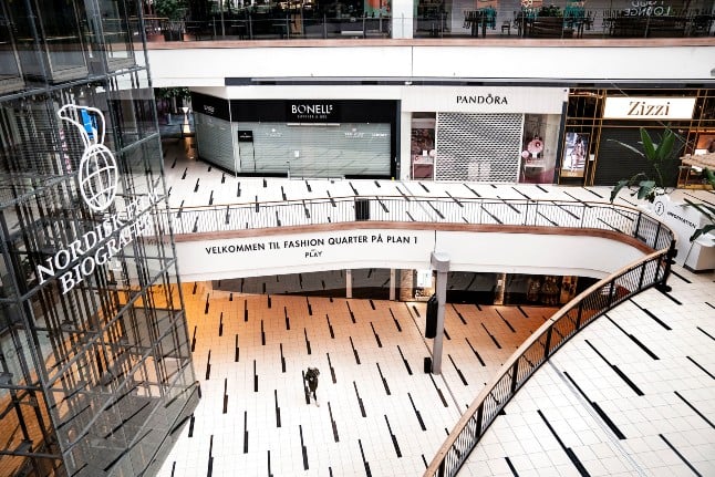 Danish retailers warn of 'tsunami of lay-offs' if malls stay closed