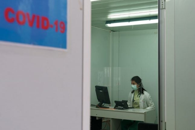 Public Health: Who are the workforce behind the management of Spain's coronavirus crisis?