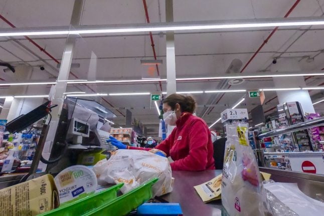 'We're stressed out': Supermarket workers in Italy fear exposure to coronavirus