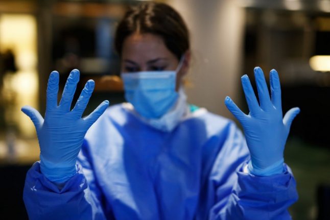 'Worst moment of my life' says Spanish 29-year-old coronavirus survivor