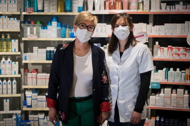 Coronavirus: Face masks can now be bought at French pharmacies