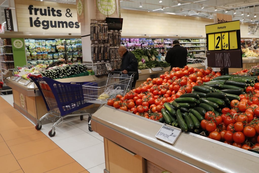 are dogs allowed in french supermarkets