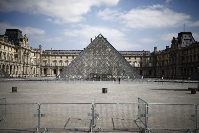 France Louvre museum prepares to reopen after lockdown from the coronavirus