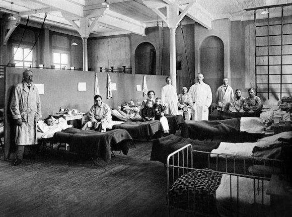 How did Sweden tackle the Spanish flu a century ago?