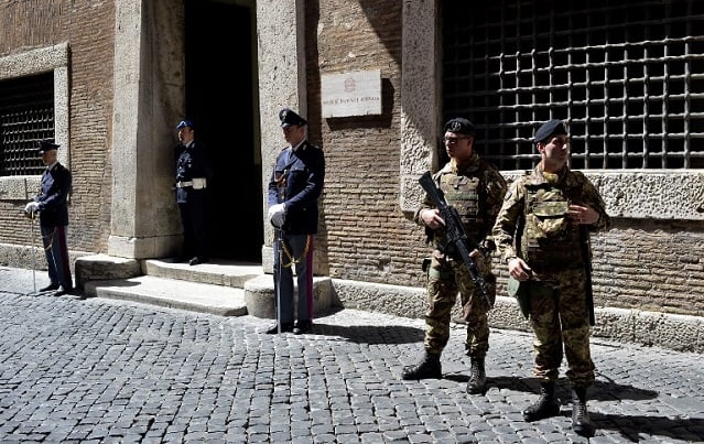 Italian public officials arrested as police uncover major mafia fraud