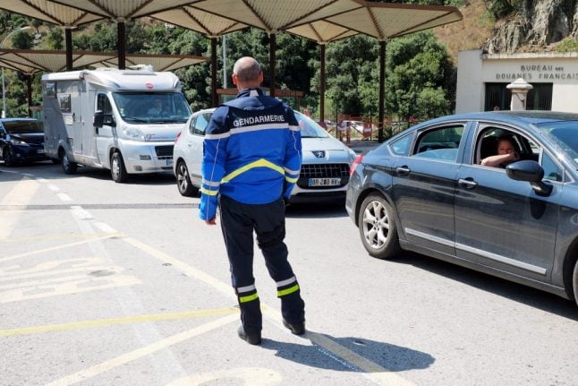 France to quarantine travellers arriving from Spain