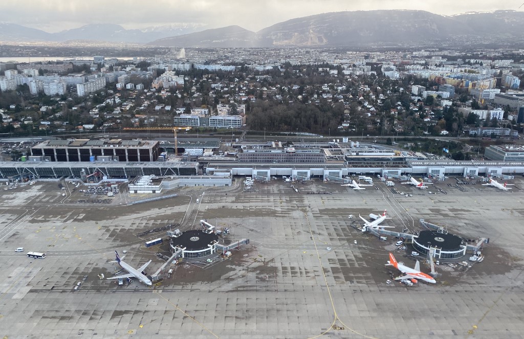 Geneva Airport schedules tentative takeoff for midJune