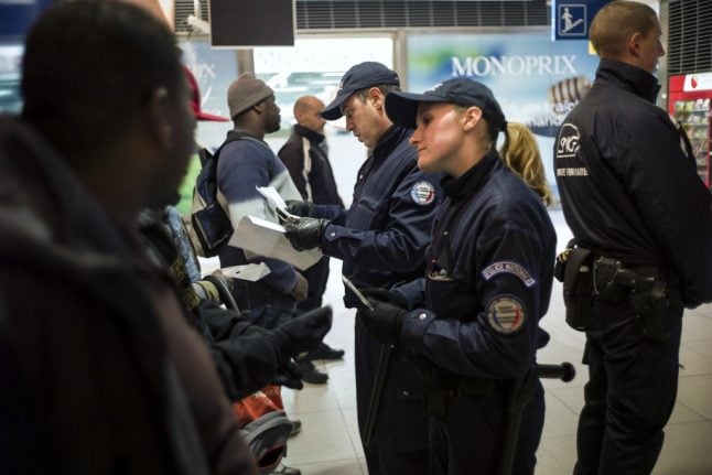 French black and Arab men face 'discriminatory' police checks: rights group
