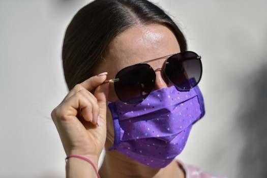 Northeast Germany considers ending mask wearing in August