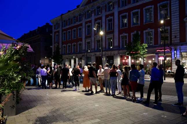 Warning: Many Stockholm restaurants still too crowded