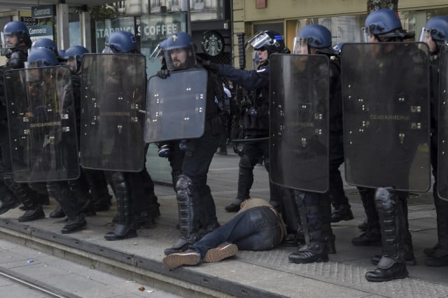 Do the French police really use only 'legitimate violence'?