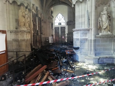 Nantes cathedral fire: Man released in arson probe