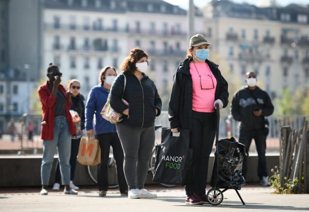 Geneva to make face masks compulsory in all shops