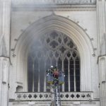 The fire at Nantes cathedral has been contained: firefighters