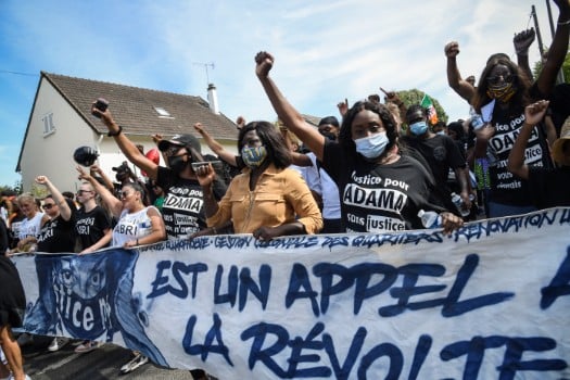 Thousands rally in France over death of man in police custody