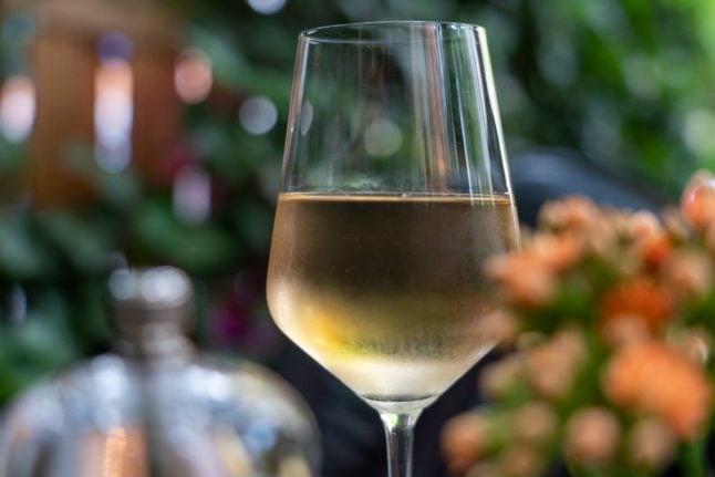 Could coronavirus crisis make alcohol cheaper in Norway?