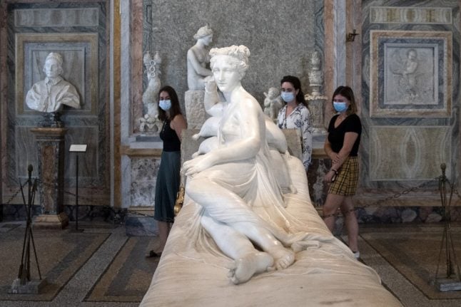 Italian police track down tourist who snapped off statue’s toes taking selfie