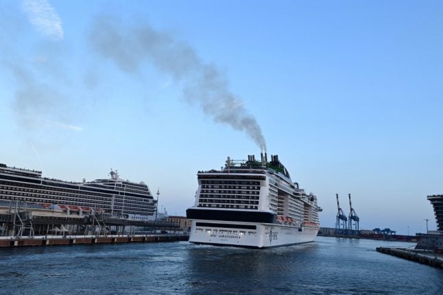 Italian cruise ship leaves Covid rule-breaking passengers behind at Naples port