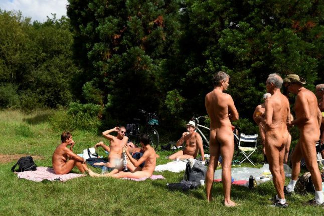 'Very worrying' Covid-19 outbreak at French nudist village