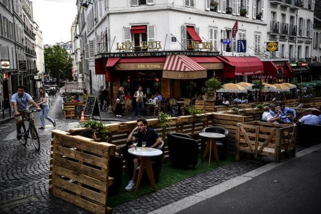 Covid-19 closures: How will French cities draw the line between bars and restaurants?
