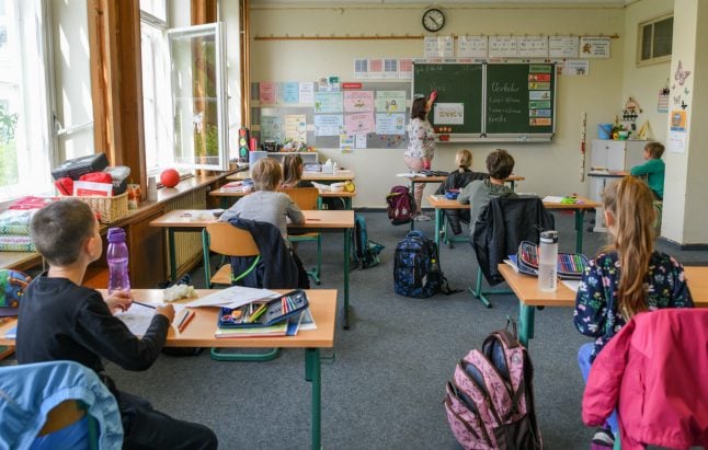 Corona generation in Germany 'faces drop in income' due to school closures