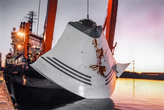 MS Estonia disaster: Hole discovered in hull of ferry that claimed 852 lives
