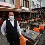 Coronavirus: North Rhine-Westphalia to slap €250 fine on people who give fake contact details