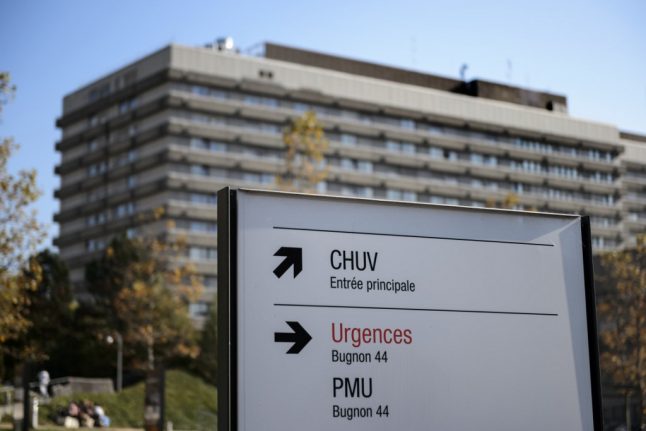 Covid-19: How Swiss hospitals are preparing for influx of new patients