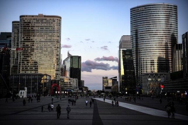 'Feels like it's dying' - In the sleeping towers of Paris' vast business district