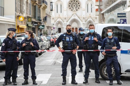 Shocked France bolsters security after church killings