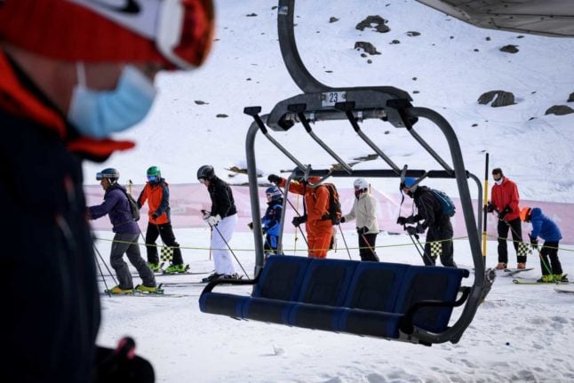 IN PICTURES: Swiss hit the slopes 'to save ski season'