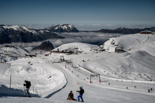 France to allow winter resorts to open... but ski lifts will remain closed