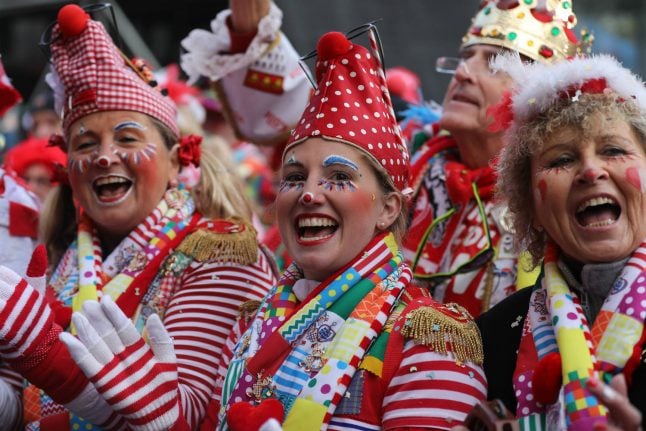 Police step up patrols as Germany's carnival season starts online