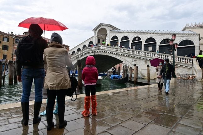‘No strolling’ in Venice as Italian regions tighten local Covid-19 rules