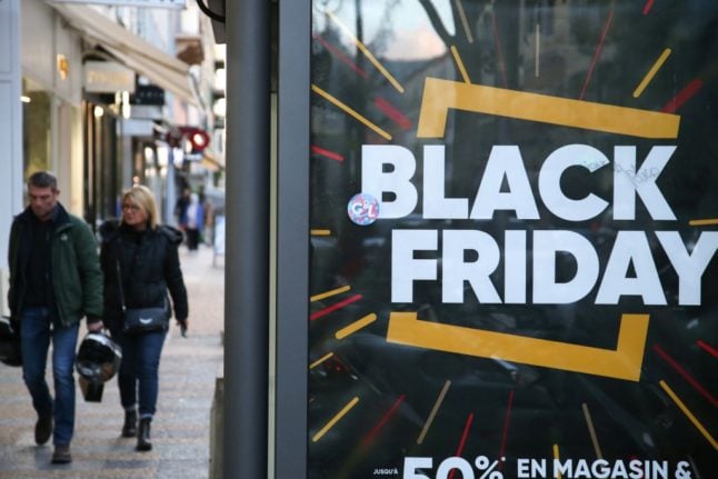 French firms in talks to postpone Black Friday until shops reopen