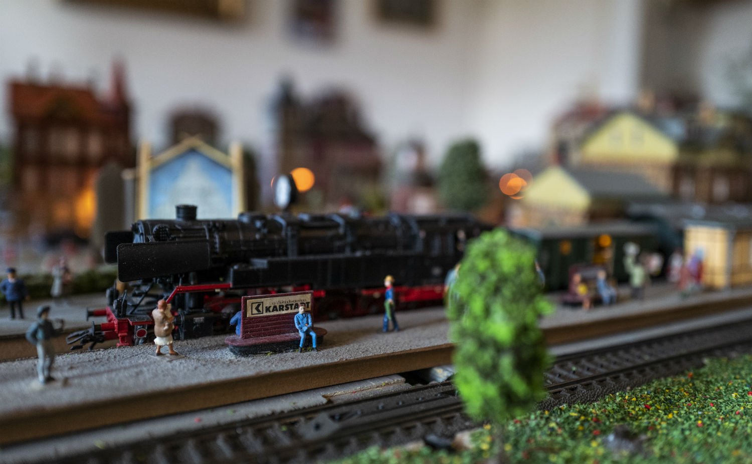 model railway trains for sale