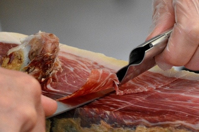 The ultimate guide to buying a leg of 'jamón' in Spain at Christmas