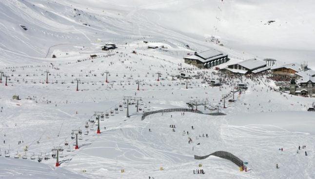 LATEST: Spain announces opening of ski resorts
