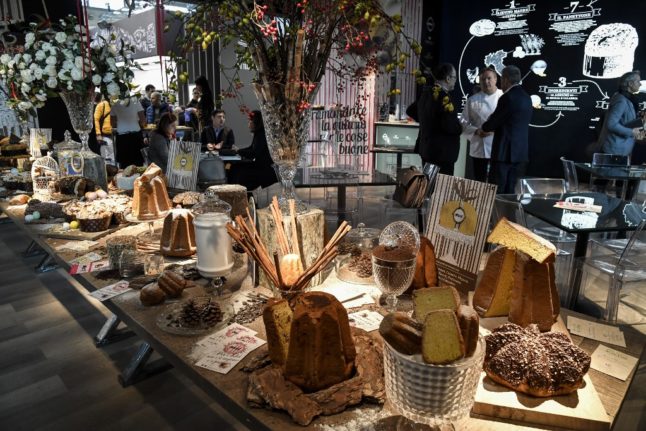 Panettone or pandoro: Which is the best Italian Christmas cake?