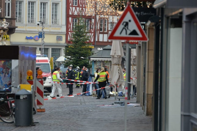 Update: Two killed as car hits shoppers in German city of Trier