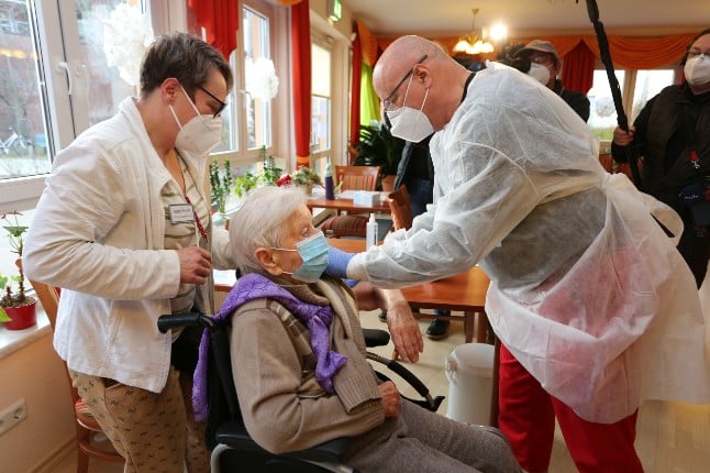 101-year old woman first to get vaccine in Germany