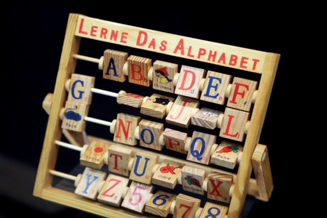 Why Germany plans to return to pre-Nazi alphabet tables