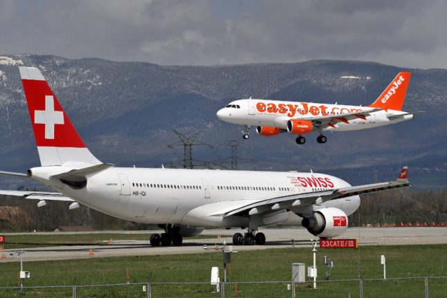 TRAVEL: Switzerland suspends flights with UK over new Covid strain